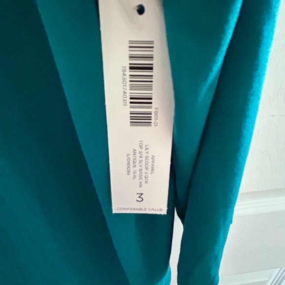 Chicos Off the Rack scoop neck tee, 3/4 sleeves. Very comfortable, Sz 3 $10 NWT - Picture 2 of 10